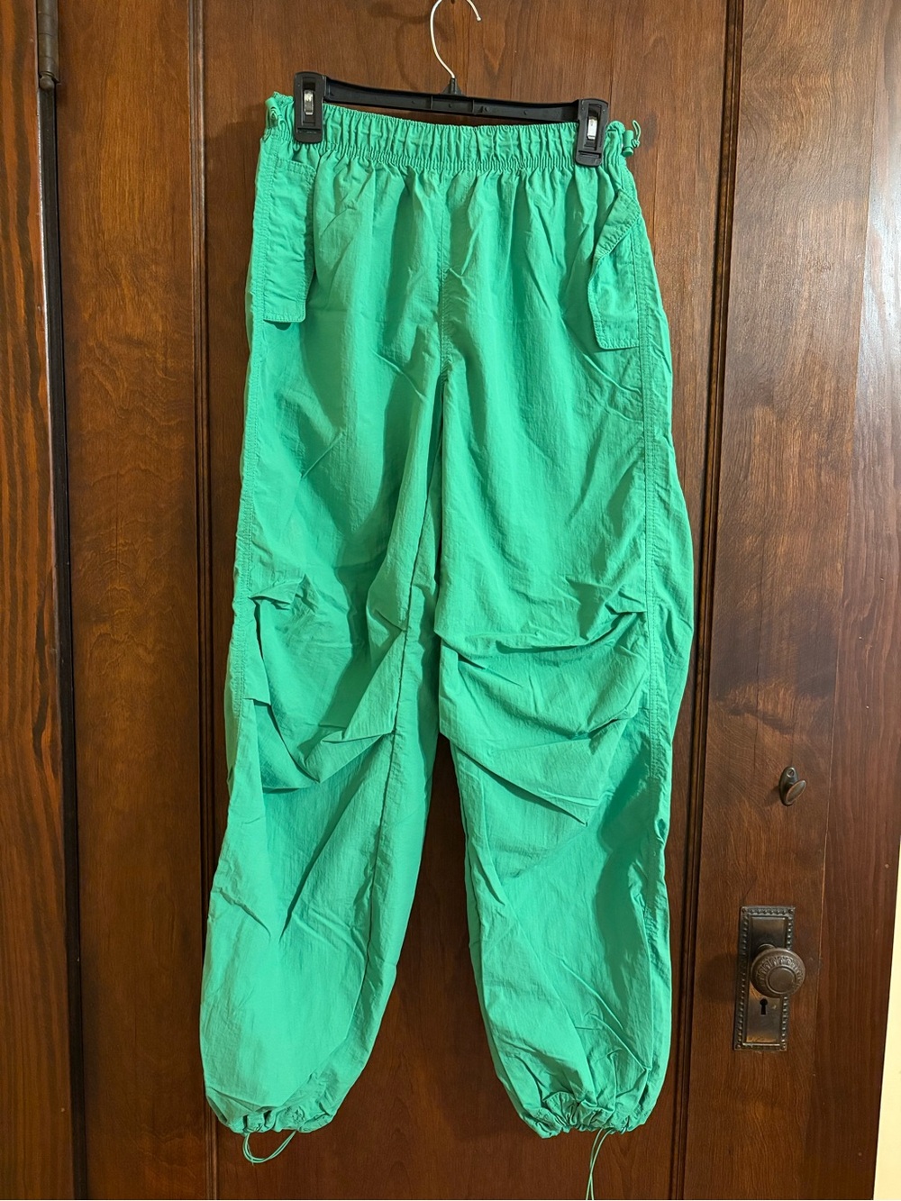 Women’s Cargo Jogger Pants - Bright Green M